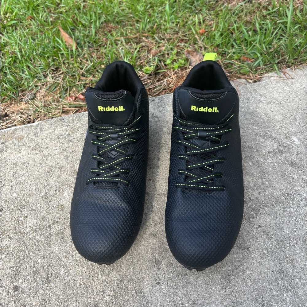 Riddell Black and Green Athletic Shoes